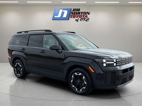 Used 2025 Hyundai Santa Fe SEL image 3