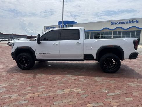 Used 2026 GMC Sierra 2500 AT4X AWD/4WD image 33