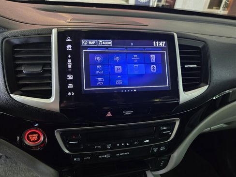 Used 2017 Honda Ridgeline RTL-E image 24