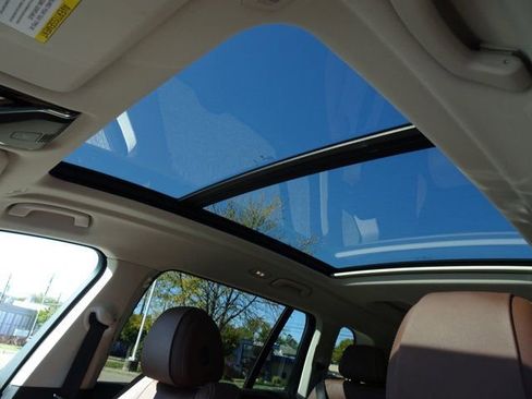 Used 2020 BMW X7 xDrive40i w/ Parking Assistance Package image 13