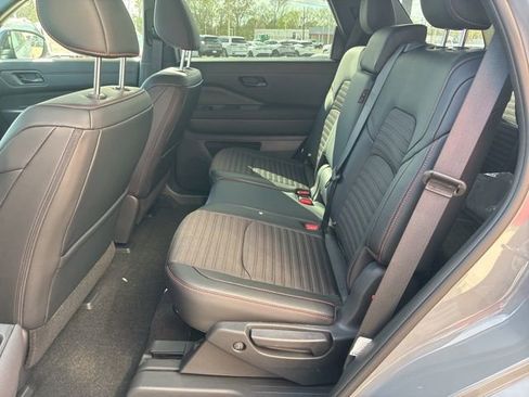 New 2026 Nissan Pathfinder Rock Creek image 8