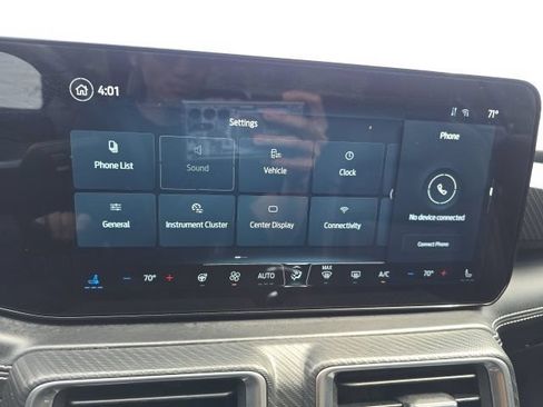 Used 2025 Ford Mustang Premium RWD image 19