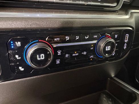 Used 2023 Chevrolet Silverado 1500 LTZ w/ LTZ Premium Package AWD/4WD image 33