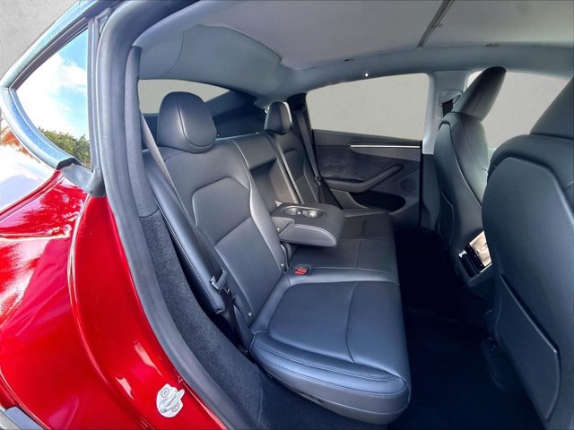 Used 2026 Tesla Model Y 2WD image 28