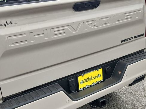 New 2026 Chevrolet Silverado 1500 RST AWD/4WD image 32