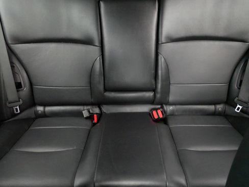 Used 2015 Subaru Outback 3.6R Limited AWD/4WD image 11