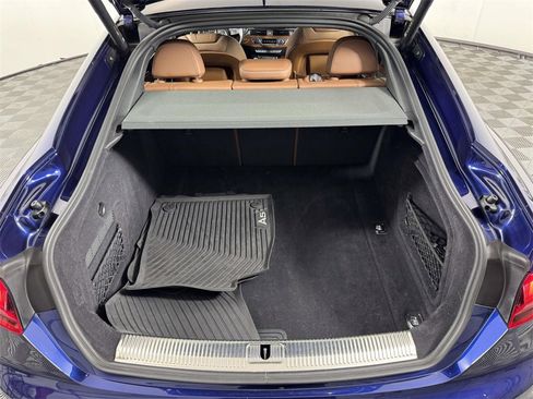 Used 2022 Audi A5 2.0T Premium image 14
