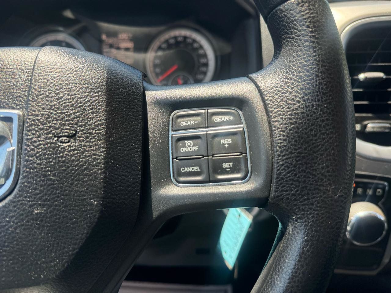 Used 2017 RAM 1500 Classic SLT RWD image 31