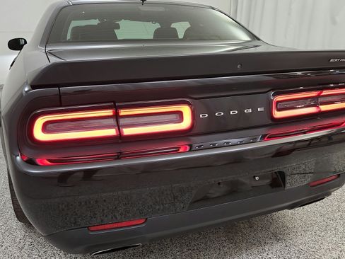 Used 2022 Dodge Challenger R/T Scat Pack RWD image 22