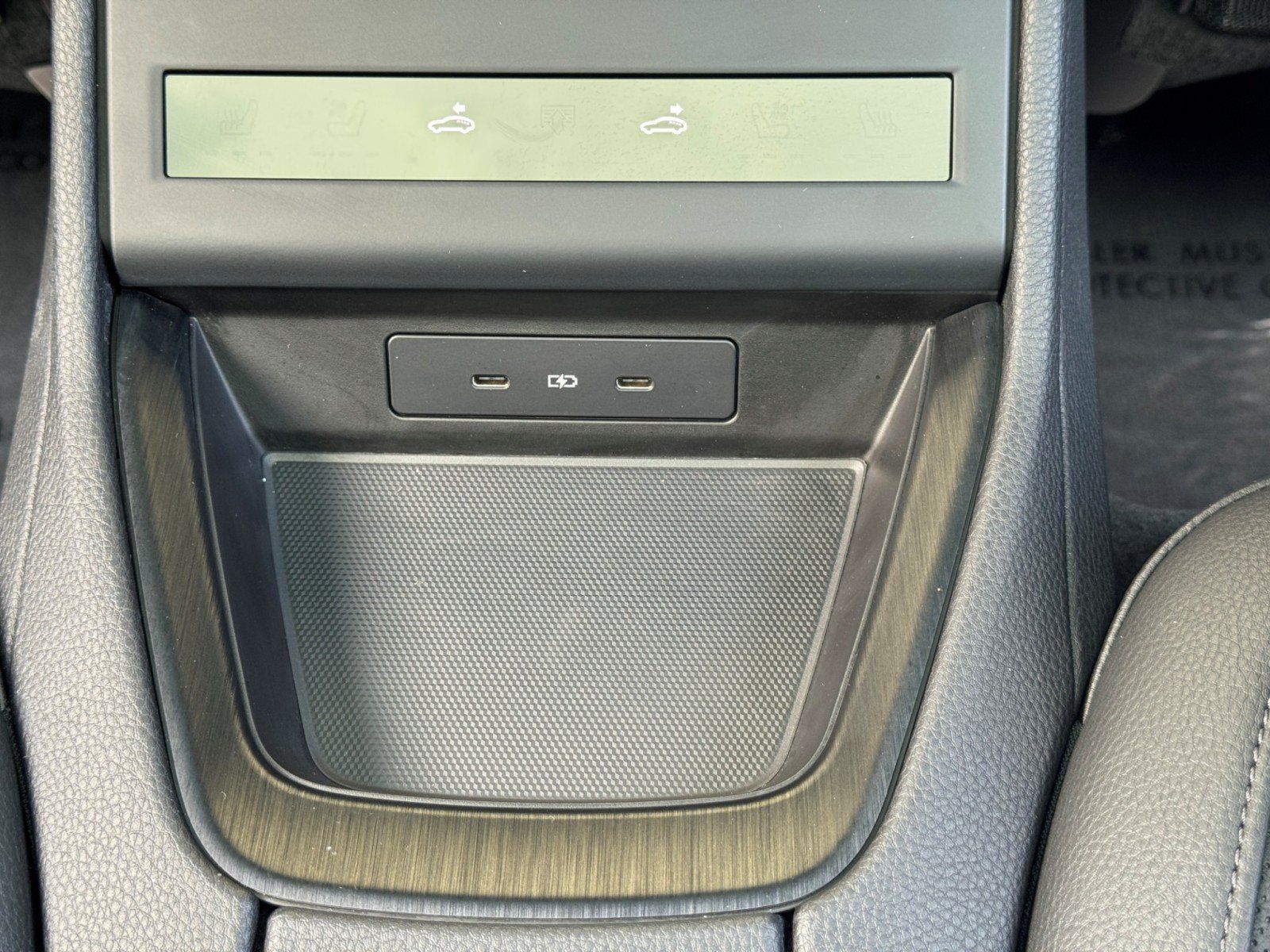 Used 2025 Porsche Panamera 4S AWD/4WD image 37