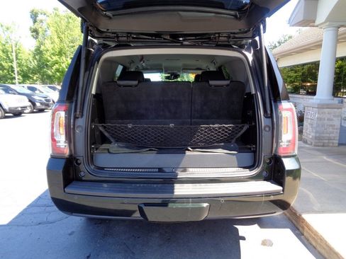 Used 2016 GMC Yukon SLT image 30