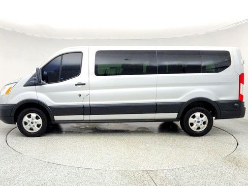 Used 2018 Ford Transit 350 XLT image 8