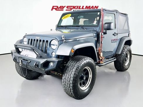 Used 2017 Jeep Wrangler Sport image 3
