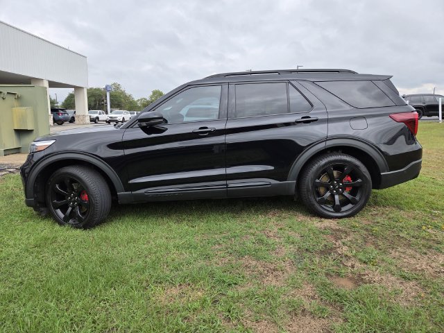 Used 2023 Ford Explorer ST w/ Equipment Group 401A AWD/4WD image 4
