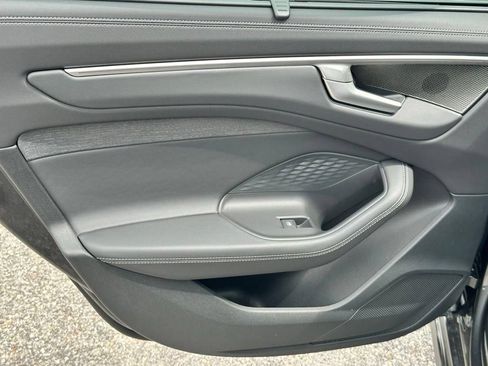 New 2026 Audi A6 Premium Plus AWD/4WD image 19
