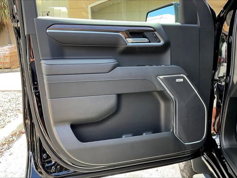 Used 2026 Chevrolet Silverado 1500 LT Trail Boss w/ LT Trail Boss Premium Package image 22