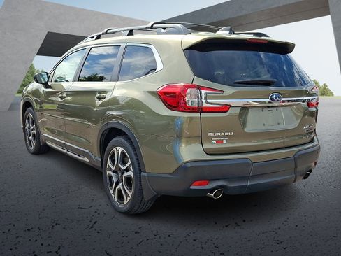 Used 2024 Subaru Ascent Limited w/ Technology Package AWD/4WD image 4