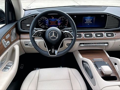 Used 2026 Mercedes-Benz GLE 450 GLE 450 image 6