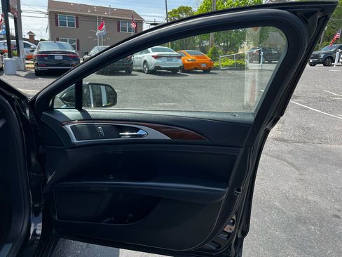 Used 2018 Lincoln MKZ Select w/ Select Plus Package image 21