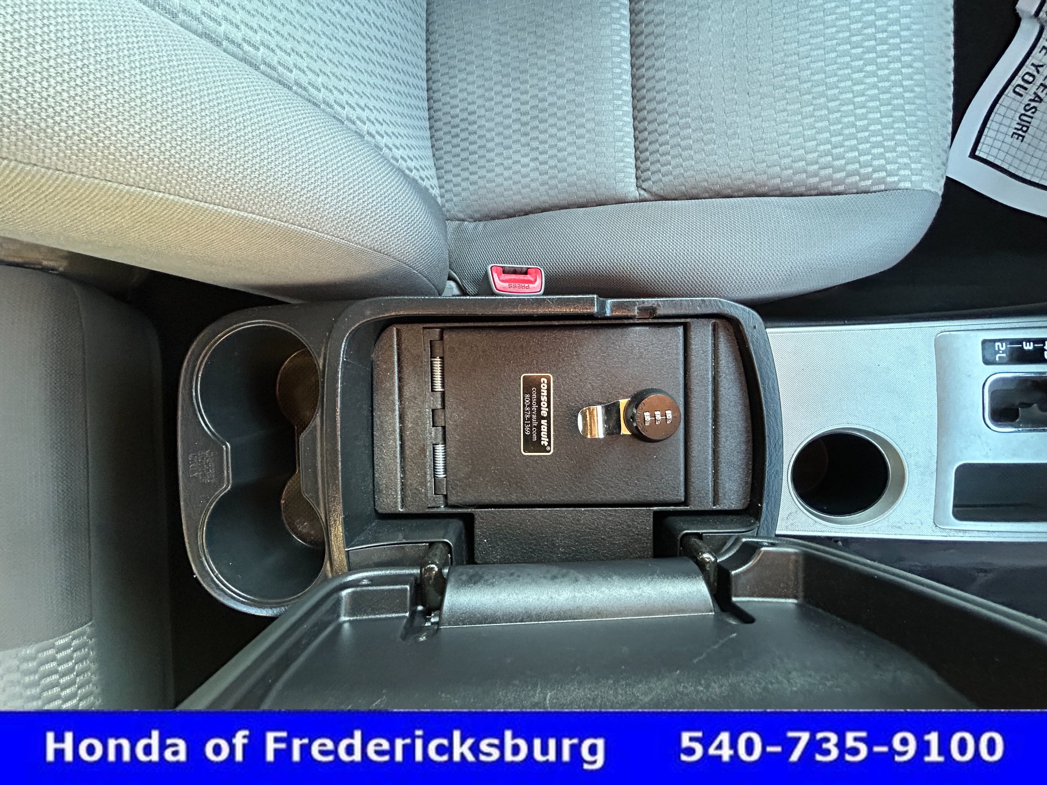 Used 2015 Toyota Tacoma 4x4 Double Cab w/ SR5 Package image 22