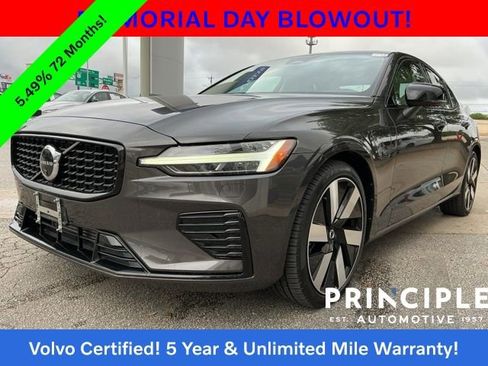 Certified 2024 Volvo S60 T8 Plus AWD/4WD image 7