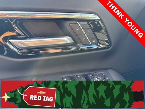 New 2026 Chevrolet Suburban Premier w/ Sun And Tow Package image 25