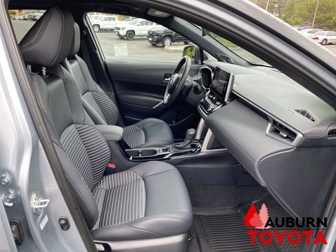 Used 2024 Toyota Corolla Cross AWD Hybrid w/ Convenience Package image 15