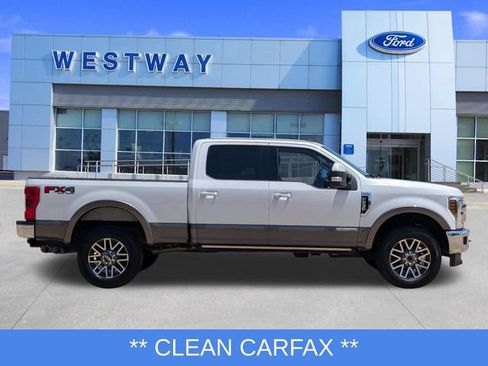 Used 2019 Ford F250 Lariat w/ Lariat Ultimate Package AWD/4WD image 2