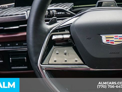 Used 2025 Cadillac Escalade Sport w/ Touring Package AWD/4WD image 37