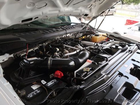 Used 2018 Ford F250 XL w/ Power Equipment Group AWD/4WD image 69