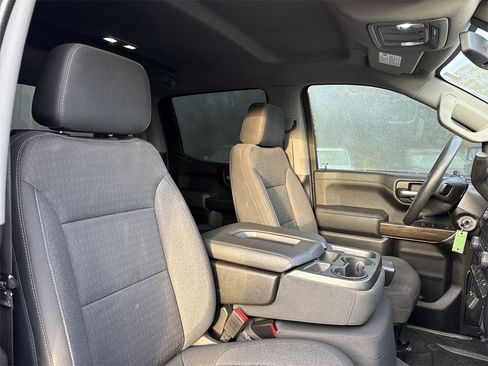 Used 2020 Chevrolet Silverado 1500 LT image 18