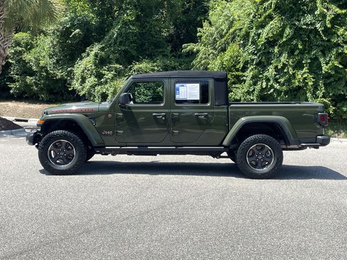 Used 2023 Jeep Gladiator Rubicon w/ Trailer Tow Package AWD/4WD image 6