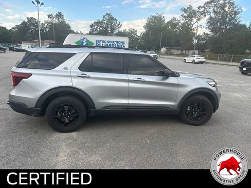 Used 2022 Ford Explorer Timberline AWD/4WD image 3