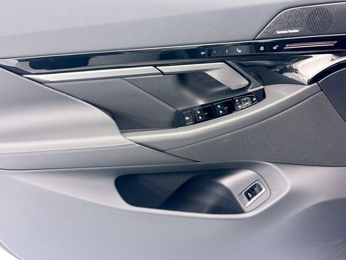 New 2026 BMW 530i w/ M Sport Package image 22