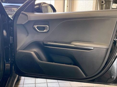 Used 2025 Kia K4 FWD image 19