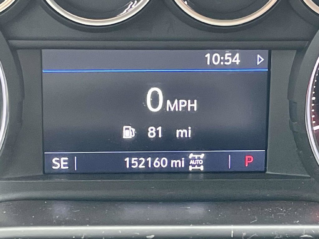 Used 2019 Chevrolet Silverado 1500 RST AWD/4WD image 23