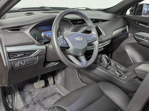 Used 2019 Cadillac XT4 Premium Luxury w/ Cold Weather Package image 15