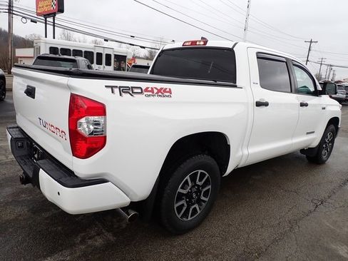 Used 2020 Toyota Tundra SR5 w/ TRD Off-Road Package image 8