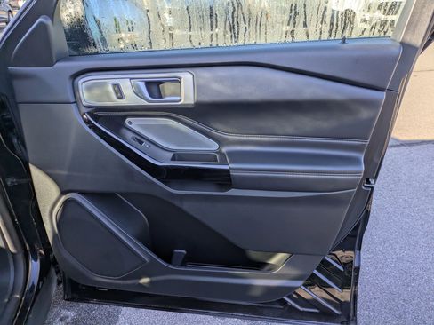 Used 2021 Ford Explorer ST w/ Equipment Group 401A AWD/4WD image 39