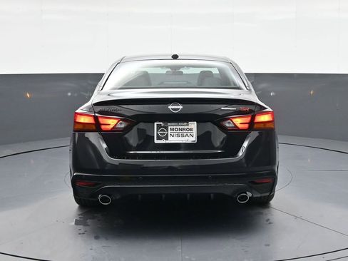 New 2026 Nissan Altima 2.5 SR FWD image 6