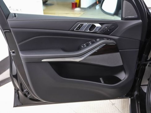 New 2026 BMW X5 xDrive40i image 9