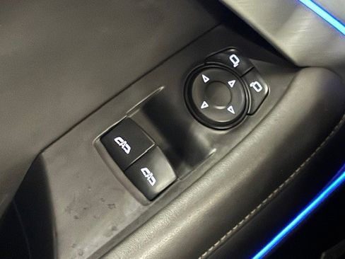 Used 2017 Chevrolet Camaro SS image 32