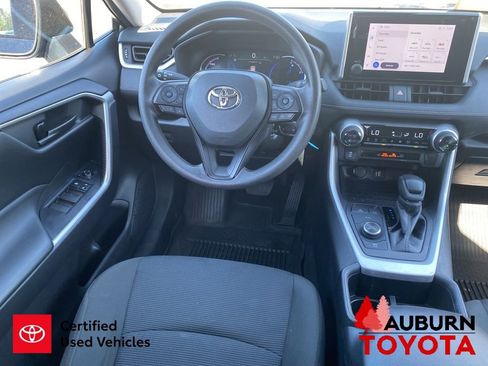 Certified 2024 Toyota RAV4 LE AWD/4WD image 28