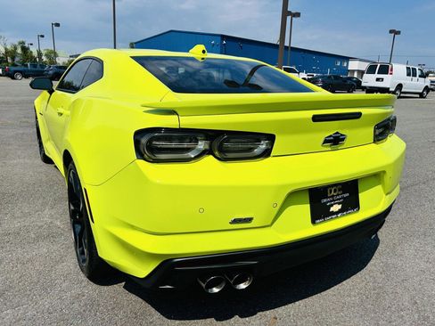 Used 2021 Chevrolet Camaro SS image 6