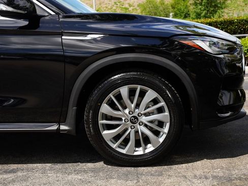 Used 2023 INFINITI QX50 Luxe image 5