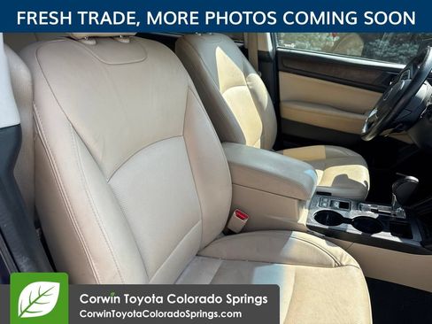 Used 2017 Subaru Outback 2.5i Limited AWD/4WD image 10