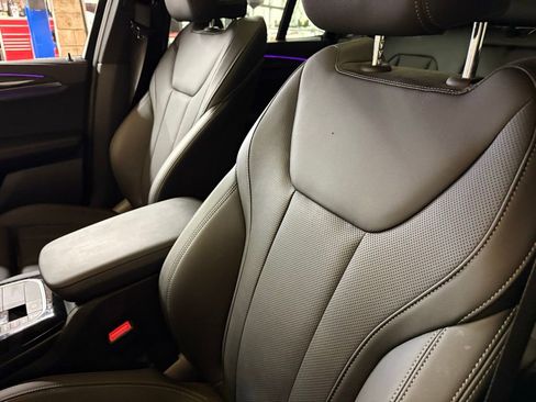 Certified 2024 BMW X3 M40i w/ Premium Package image 6