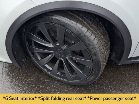 Used 2022 Tesla Model X Plaid image 15