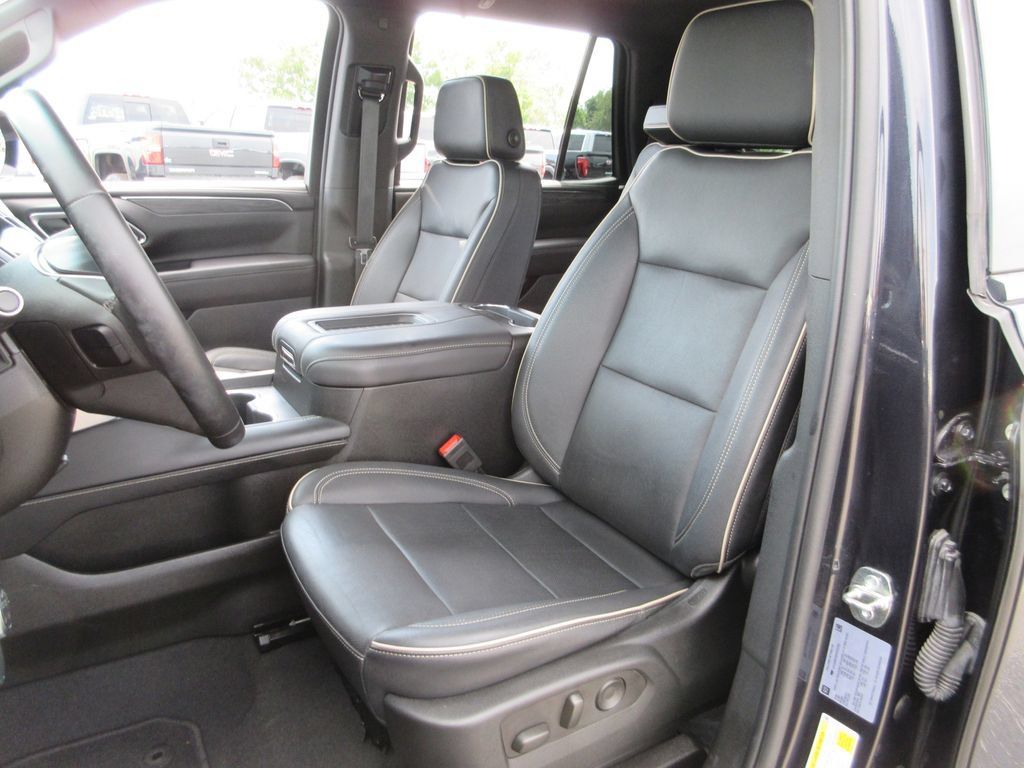 Certified 2023 GMC Yukon SLT AWD/4WD image 19