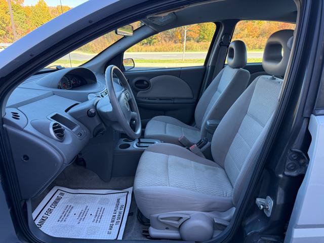 Used 2005 Saturn ION Level 2 w/ Power Pkg FWD image 9
